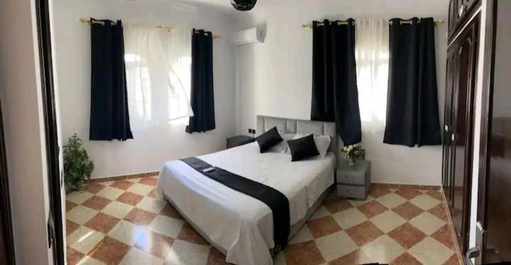 Chambres Maya Ksar es Sghir Ngoại thất bức ảnh
